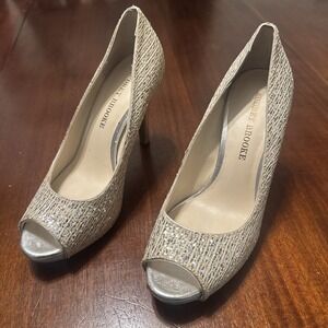 Audrey Brooke Women's Peep Toe Pumps Heels Glitter Metallic Silver Gold Size 7.5